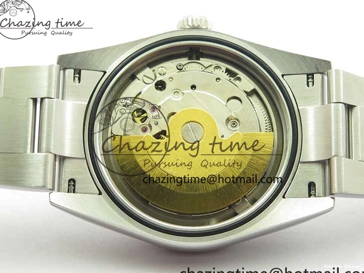 0510 Seasonal Oyster Perpetual 36mm 126000 BP Best Edition Red Dial on SS Bracelet 2652